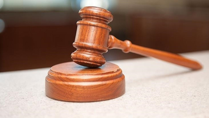 Oğlunun kavga ettiği çocuğu araçla ezen kadına hapis cezası