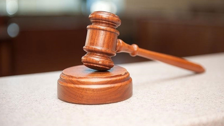 Eşini 6. kattan atıp öldürdüğü iddiası! Flaş karar