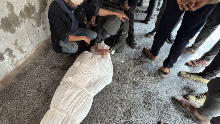 Ateşkesi ihlal eden İsrail'in Gazze'ye düzenlediği saldırıda 2 Filistinli öldü