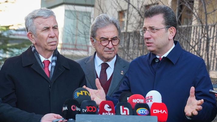 Mansur Yavaş'ın cumhurbaşkanı adaylığının yolu açılacak CHP kulislerinde konuşuluyor