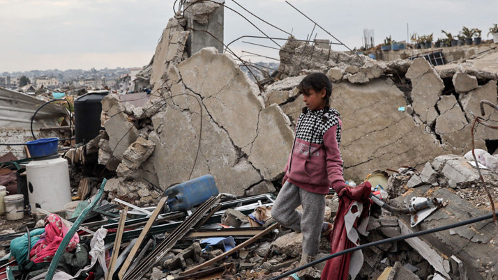 İsrail'in Gazze Şeridi'ndeki saldırılarında ölenlerin sayısı 48 bini aştı