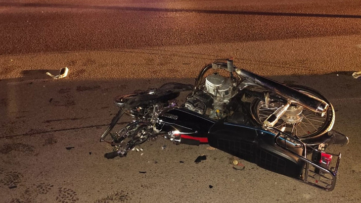 Tırla çarpışan motosikletteki 2 genç öldü