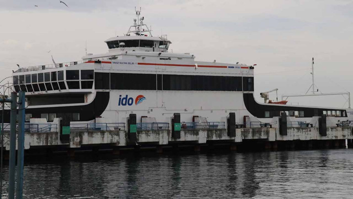 Yalova'da büyük panik! İDO iskeleye çarptı, yaralılar var