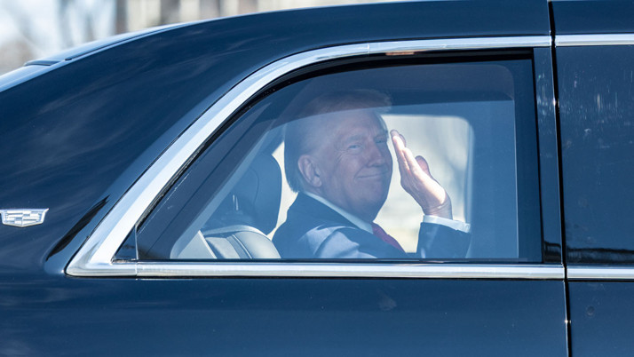 ABD Başkanı Trump'tan ekibine kömürlü termik santraller talimatı