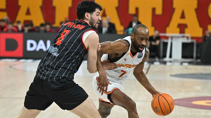 Galatasaray Basketbol Şampiyonlar Ligi'nde çeyrek finale yükseldi