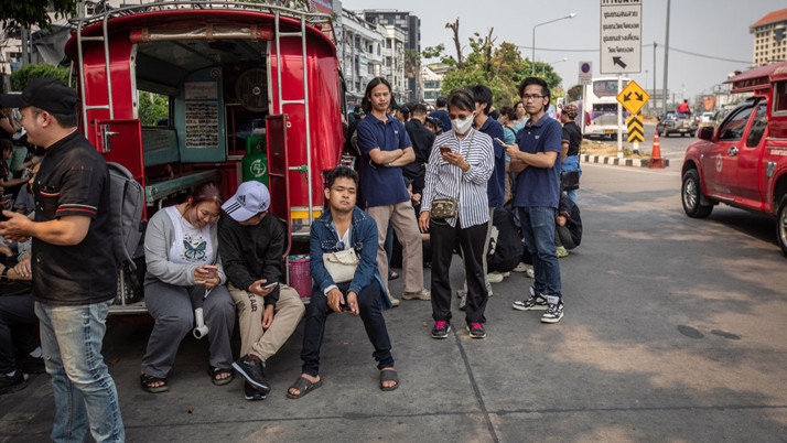 Myanmar'daki depremlerde ölü ve yaralı sayısı artıyor