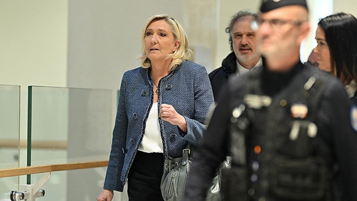 Fransa'da Le Pen, yolsuzluktan suçlu bulundu! Cumhurbaşkanı adaylığı tehlikede