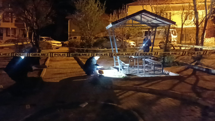 Kırıkkale'de husumetlilerin buluşmasında kan aktı