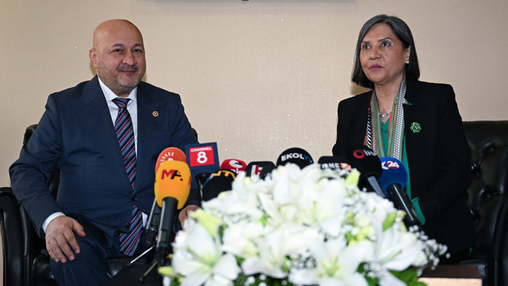 MHP ve AK Parti heyetlerinden DEM Parti'ye bayram ziyareti