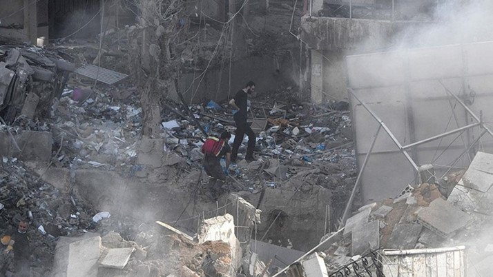 İsrail'in, Beyrut'un güneyine düzenlediği hava saldırısında 3 kişi öldü