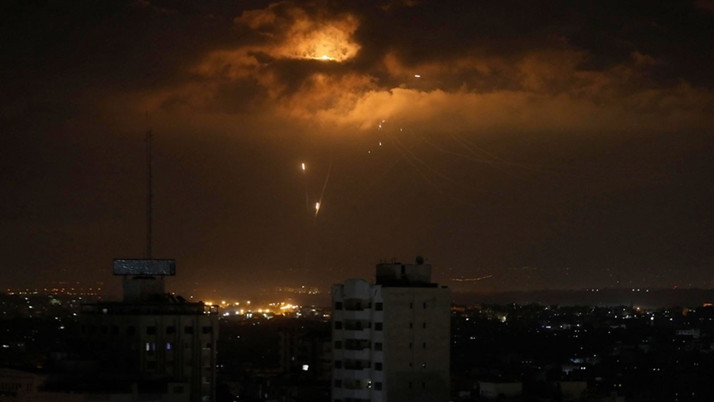 Husiler, Tel Aviv’deki askeri bir noktayı İHA’yla hedef aldı