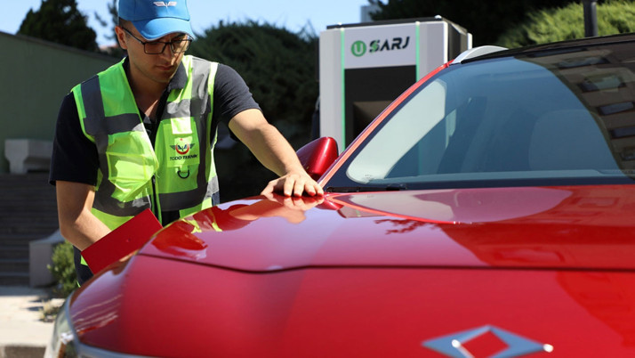 Türkiye'de elektrikli araç şarj istasyonu sayısı 11 bini aştı
