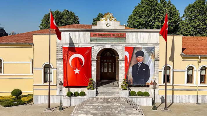 İstanbul Valiliği 'kitap kampanyası' iddiasına yalanlama! 28 Şubat benzetmesi