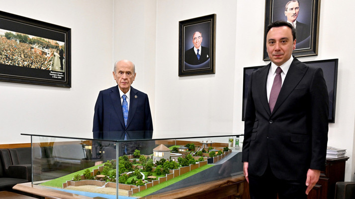 Bahçeli'nin Ahlat'ta inşa ettirdiği Emir Bayındır Yerleşkesi Devlet Bey Konağı'nın yapımı tamamlandı