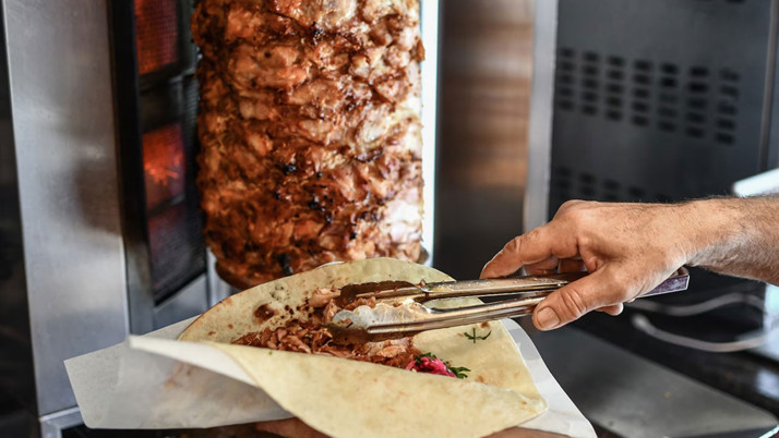 Samsun'da tüketime uygun olmayan döner imha edildi