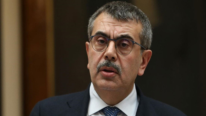 Bakan Yusuf Tekin'den "okulların erken kapanacağına dair iddialara" yanıt
