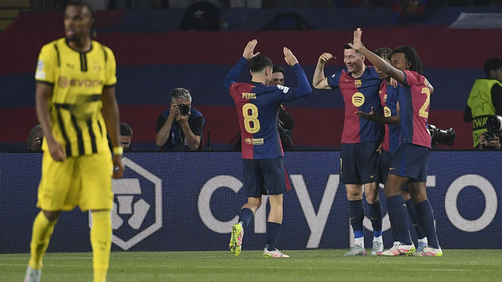 Barcelona, Borussia Dortmund'u ezdi geçti PSG ikinci yarı açıldı