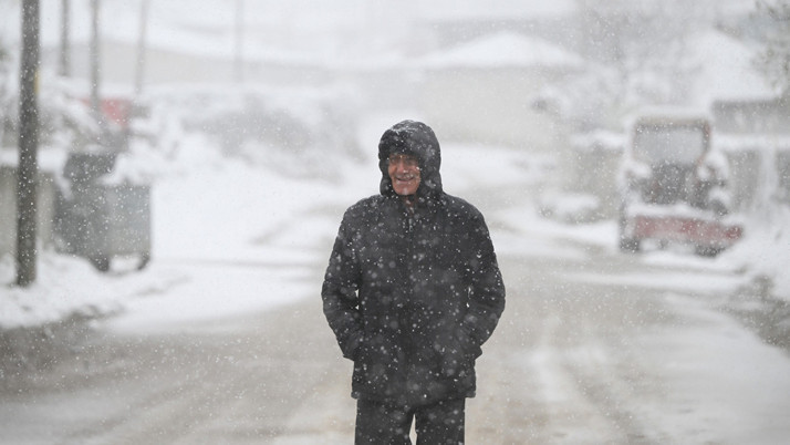 Yurt genelinde kar yağışı ve don bekleniyor! Ankara dikkat! Uzman isim saat verip uyardı: 15 santim...