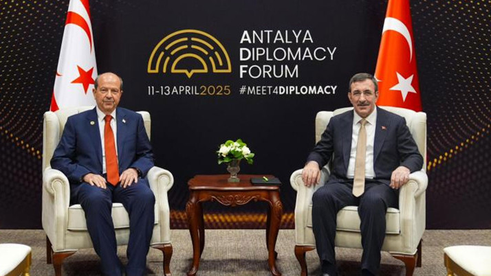 Cumhurbaşkanı Yardımcısı Yılmaz, KKTC Cumhurbaşkanı Tatar ile görüştü
