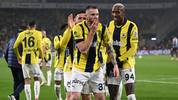 Fenerbahçe'nin başarılı savunmacısı Milan Skriniar geleceğiyle ilgili konuştu