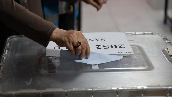 Sonar bu anketi yanlızca VİP abonelerine gönderdi! 3 ayda oy değişimine bakın!