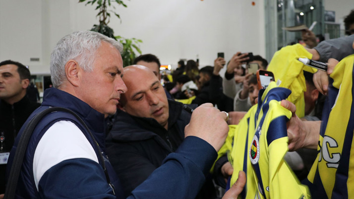 Fenerbahçe'de Sivasspor maçının kamp kadrosu belli oldu