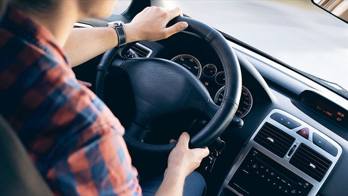 49 yaşındaki kadın ehliyet sınavında yakalanmıştı savcının istediği ceza belli oldu