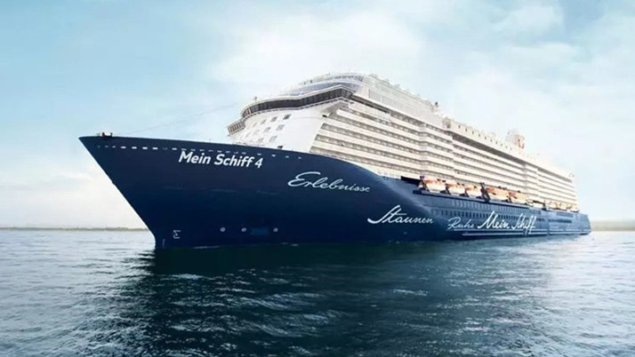 Malta bayraklı kruvaziyer Antalya'da: 5 bin turist getirdi