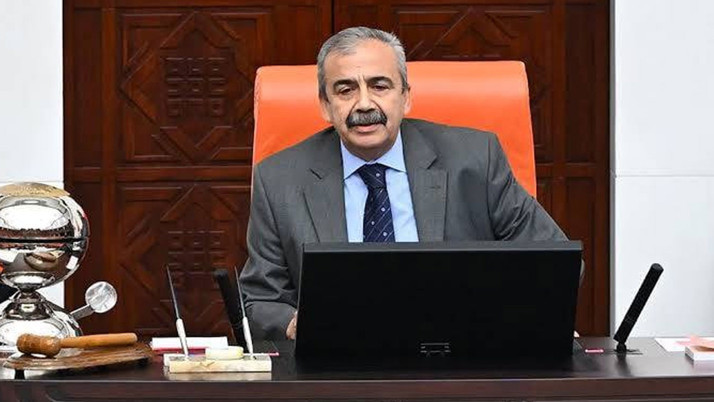 Sırrı Süreyya Önder'in doktorundan yeni açıklama: "Bizi umutlandıran bir iki parametre var"