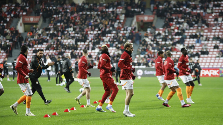 Ligde sadece Beşiktaş'a yenildi! Galatasaray'da 2 futbolcu forma giyemeyecek