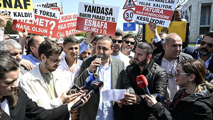 İBB önünde eylem: Ödeme yapılmazsa otobüslere POS cihazı koyacağız