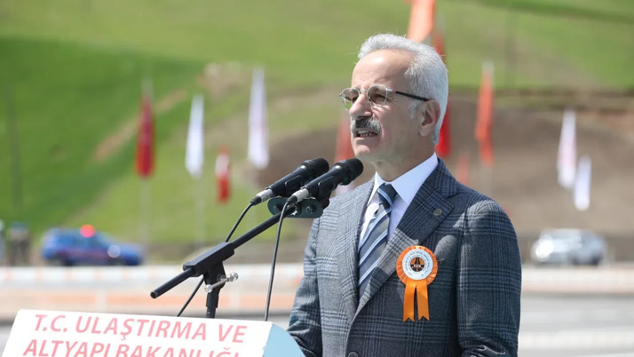 Bakan Uraloğlu duyurdu: Siirt'e yeni demiryolu müjdesi!