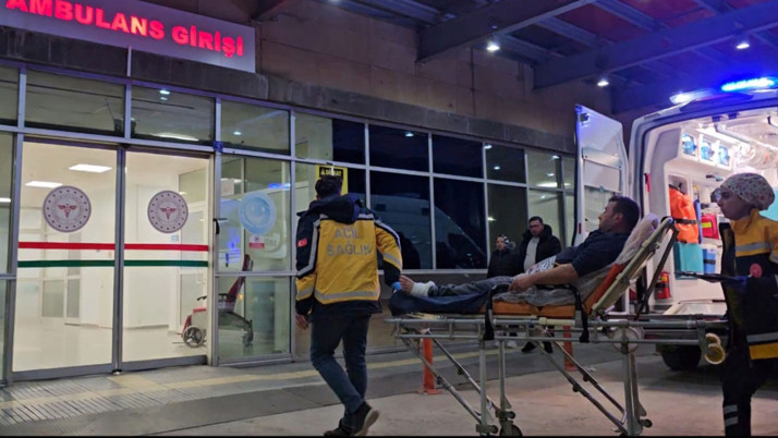 Çorum'da kahvehanede silahlı kavga: 2 yaralı