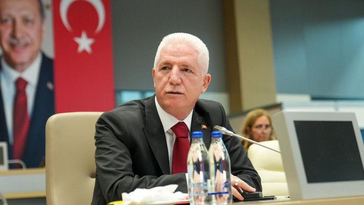 Vali Gül açıkladı! 6.2'lik deprem sonrası İstanbul'da hasarlı okul var mı?