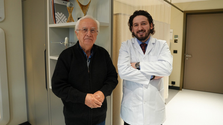 Doğru tedaviyle 80 yaşındaki hastanın kolu kurtarıldı