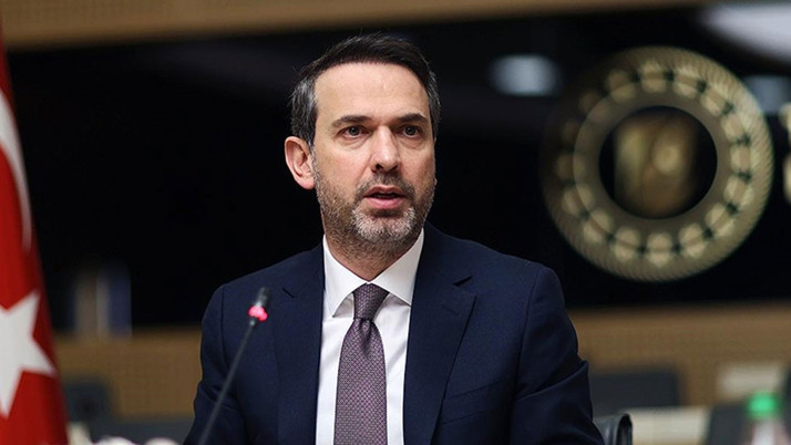 Avrupa'daki elektrik kesintileri Türkiye'ye mi geliyor? Bakan Bayraktar korkuttu