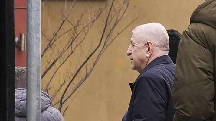 Ümit Özdağ hakim karşısına çıktı, günler sonra ilk kez görüntülendi! Dava ertelendi