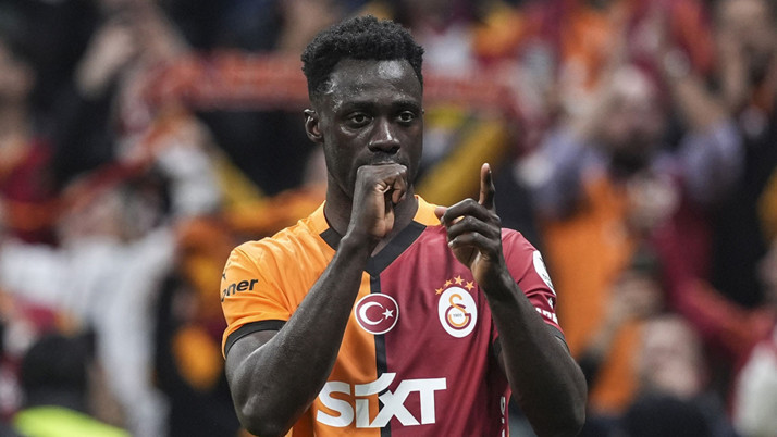 Galatasaray'dan Davinson Sanchez kararı