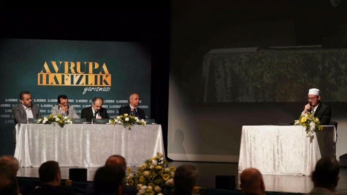 Almanya'da "3. Avrupa Hafızlık Yarışması" düzenlendi