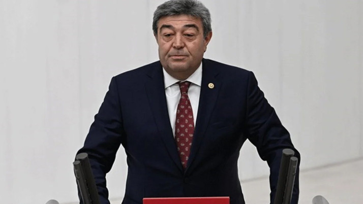 AK Partili milletvekili Dursun Ataş kaza geçirdi