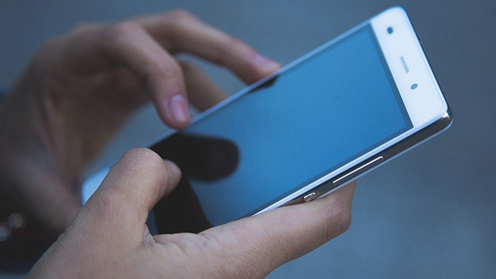 Market çalışanı kadının gizlice fotoğraflarını çekti! Gözaltına alınmıştı, karar verildi