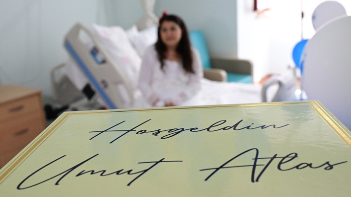 Türkiye'de bir ilk! Doktorların 'riskli' demesine rağmen hayalini gerçekleştirdi