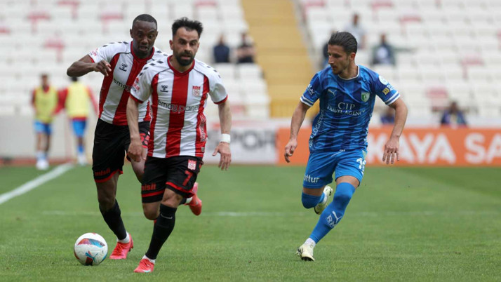 Sivasspor - Bodrum maçı nefesleri kesti, kazanan çıkmadı