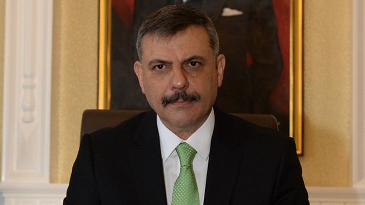 Oğlunun paylaşımları büyük tepki çekti! Erzurum Valisi Mustafa Çiftçi'den açıklama