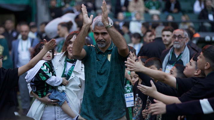 Resmen duyuruldu! Süper Lig'e yükselen Kocaelispor'da İsmail Taşdemir dönemi bitti