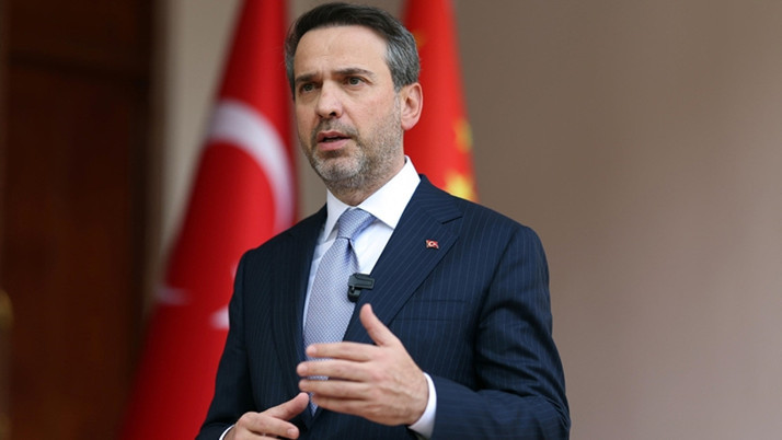 Bakan Bayraktar: Elektrik kesintileriyle alakalı endişelenecek bir durum yok!