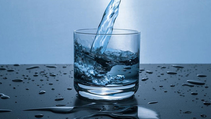 Gece hastaneye koştular hepsinde aynı şikayet! 69 kişi sudan zehirlendi