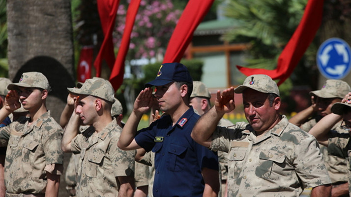 Aydın'da 29 engelli üniforma giyip bir günlüğüne "Mehmetçik" oldu