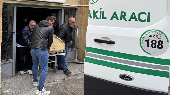 Sivas'ta kene can aldı! 35 yaşındaki kadın kurtarılamadı