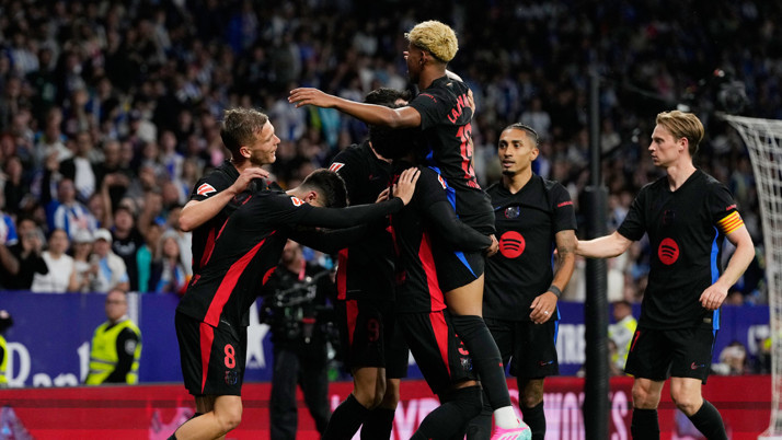 Barcelona La Liga'da şampiyonlunu ilan etti